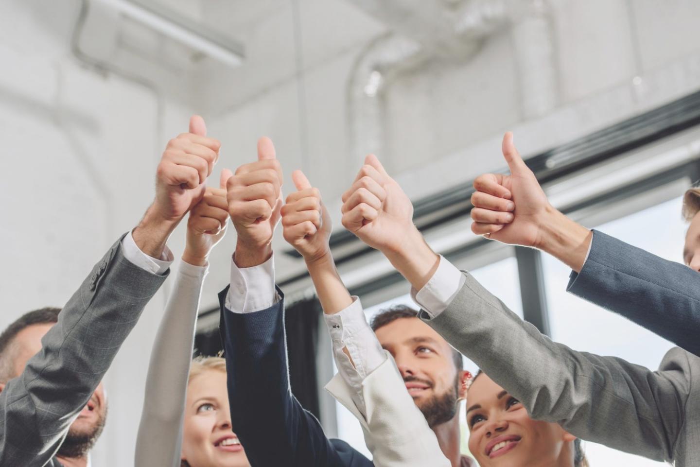 Remote learning session focused on online business growth strategies